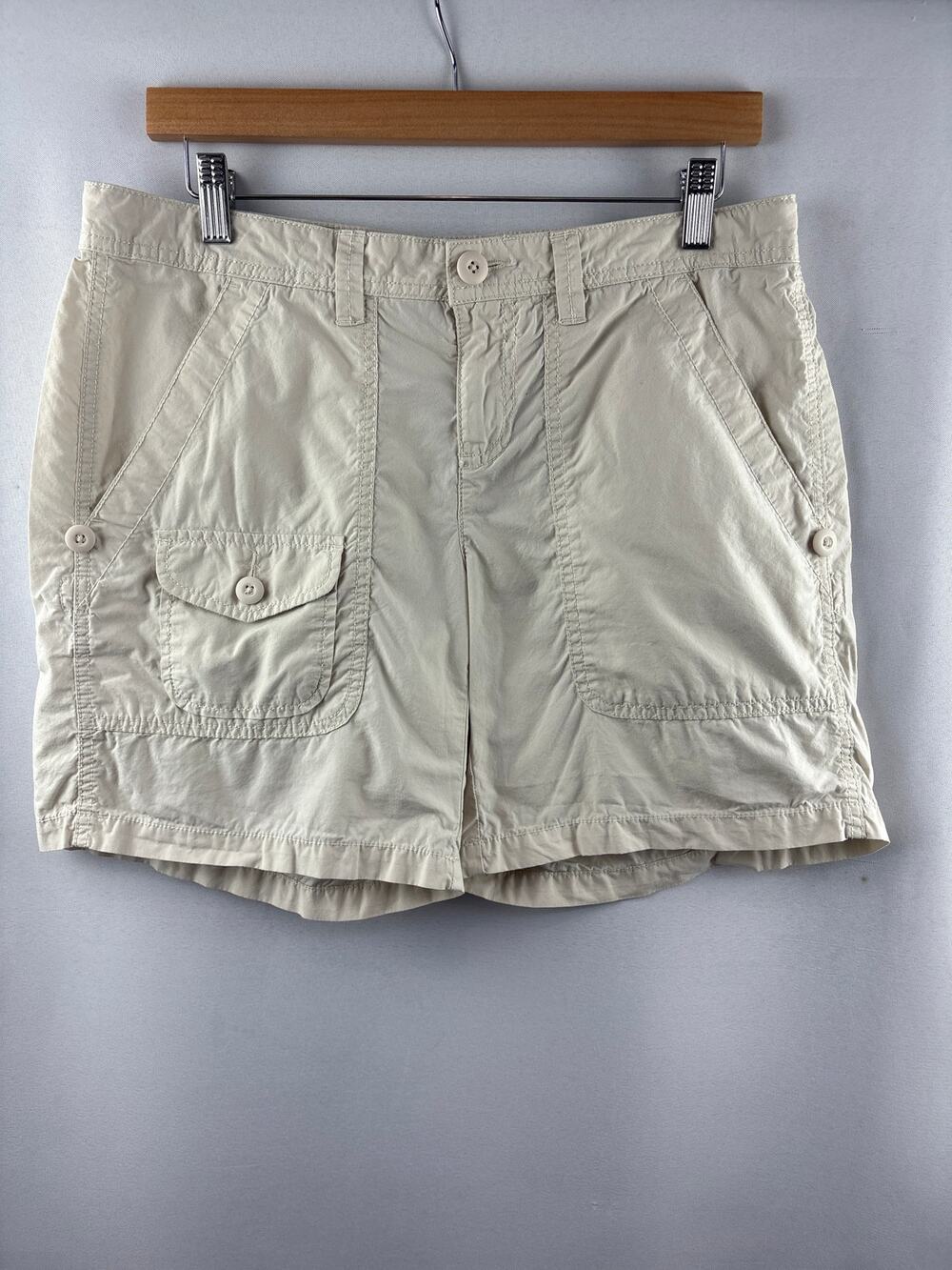 Women’s Polo Jeans Company Size 6 Khaki Shorts